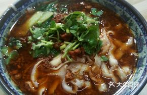 Spicy Pork Sauce Noodles