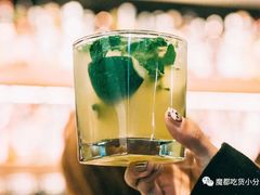 -星巴克(港汇1号办公楼店)