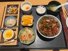 -一石三鸟烧鸟•刺身•定食套餐(南桥美谷店)