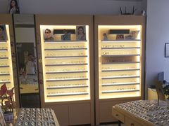 -康利眼镜·蔡司战略合作店(龙泉书房店)