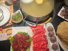 -牛事制造局牛肉火锅(莲岳路店)