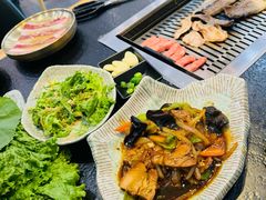 -臻牛烤肉