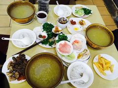 -桥香园云南过桥米线(金马碧鸡店)