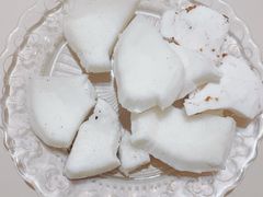 -椰爺爺·椰子冻砵仔糕