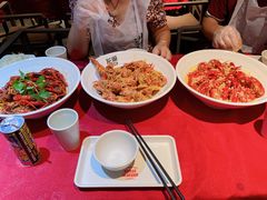 -龙巢盱眙龙虾·牛蛙·烧烤宵夜(八卦岭店)