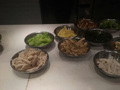 -蜀天上精专麻辣香锅(文定路店)