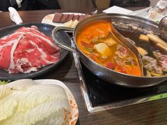 -呷哺呷哺(世贸.工三店)