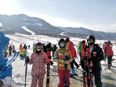-鳌山滑雪度假区