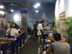 大堂-马路边边·成都串串(翠柏路店)