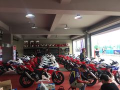 -天马赛车场