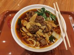 -白金汉爵大酒店-24小时餐厅