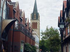 -钟书阁(松江泰晤士小镇店)