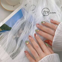 -SixOne六一日式美甲美睫