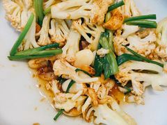 酱肉有机菜花-小六汤包(万和城店)