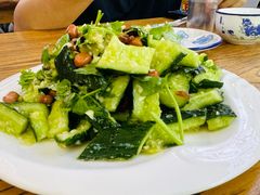 -溢心园香河肉饼总店