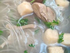 -冯鑫记南京鸭血粉丝汤(南京南站店)