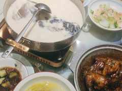 -松沪名灶·豆浆鱼头·新上海菜(飞航吾悦广场店)