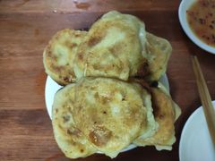 -宝瑞门钉肉饼店