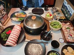 -芸山季·云南山珍菌火锅(人民广场来福士店)