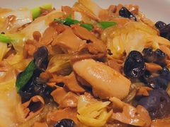 云南山珍野生菌煲-首秀·四川料理(星耀101店)