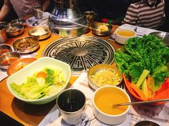 -老炉家木炭烤肉(长江国际店)