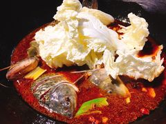 -山里屯铁锅炖(哈尔滨中央大街店)
