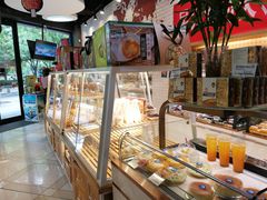 面包甜点陈列柜-MAKY米旗(紫薇田园店)