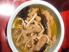 -窄巷子陕菜馆·地道陕西菜(粉巷店)