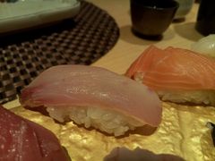 -泉寿司(万科公园店)