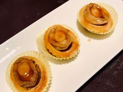 一口鲍鱼酥-夏宫中餐厅(静安香格里拉店)