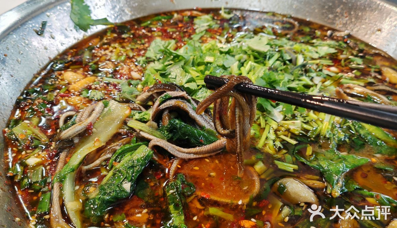 0元玩转这座城 这家店新开业不久，但是生意很火爆