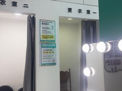 -拍刻风照相馆(花都融创店)