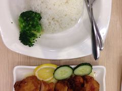 西柠鸡扒饭-佰搭果·广式茶餐厅(西华路店)
