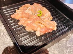 -牛YO寿喜烧·铁板烧和牛火锅自助(市府恒隆店)