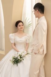 -雪中彩影婚纱摄影·微光艺术中心