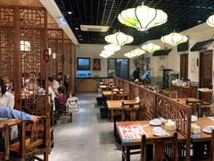 大堂-雪乡阁东北农家菜(颛桥约好休闲街店)