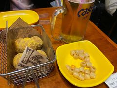 -BHC炸鸡(明洞总店)