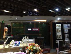 点击看大图 -现代经典婚纱摄影