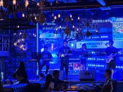 -爱啤精酿·民谣酒馆(滨江店)