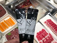 -海底捞火锅鲜切牛肉主题店(长寿路店)