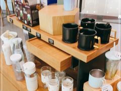 零售区-星巴克臻选(深圳龙华红山天虹店)