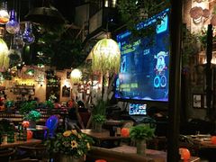 -临界音乐酒馆·小龙虾·江湖菜(华熙LIVE·鱼洞店)