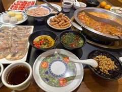 -沸炉重庆老火锅(军事博物馆店)