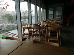 大堂-虾满堂小龙虾烧烤(富荟广场店)