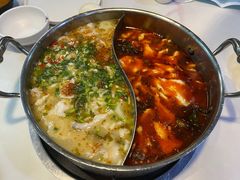 -德林酸菜鱼火锅(南丹店)