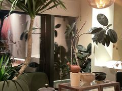 -luutosa  cafe & tea 鹿兔山