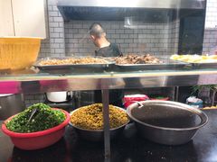 -覃肥叔桂林米粉(粮道街店)