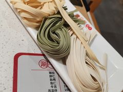 -浪里寻·臻牛养生牛肉火锅(方圆荟店)