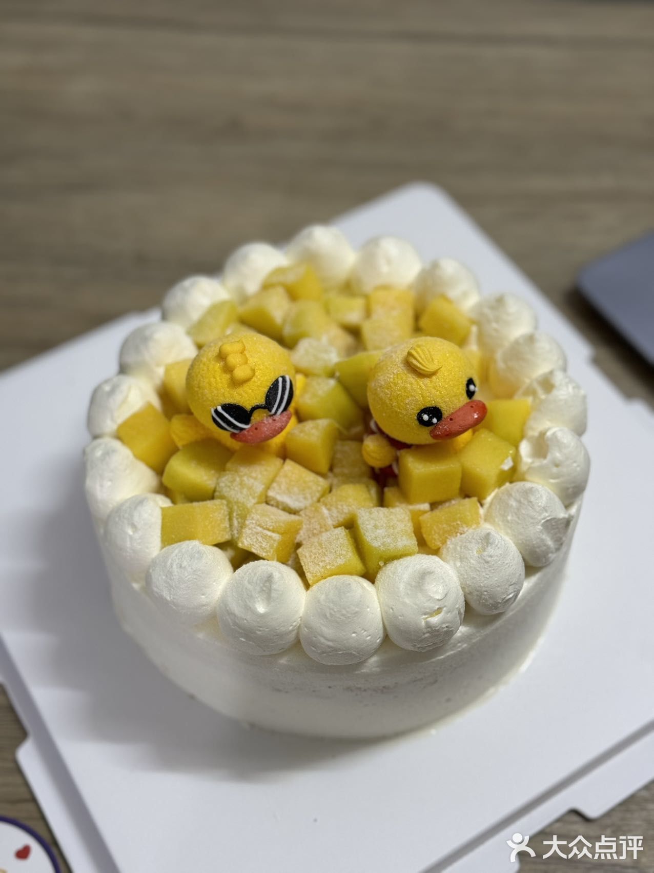 2024办公室新年蛋糕这款尊好吃😋 