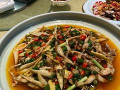 -铜锣湾·有麝自然香(渝北财富中心店)